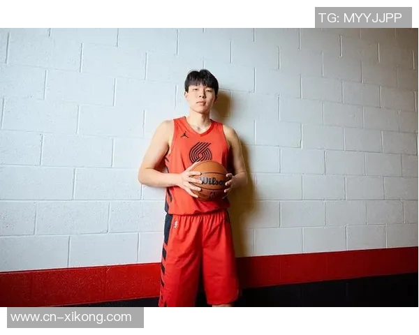 比卢普斯谈季前赛首发轮换希望球迷理性解读球队策略