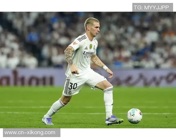 前球探揭秘马斯坦托诺转会内幕马竞几乎已与其达成协议