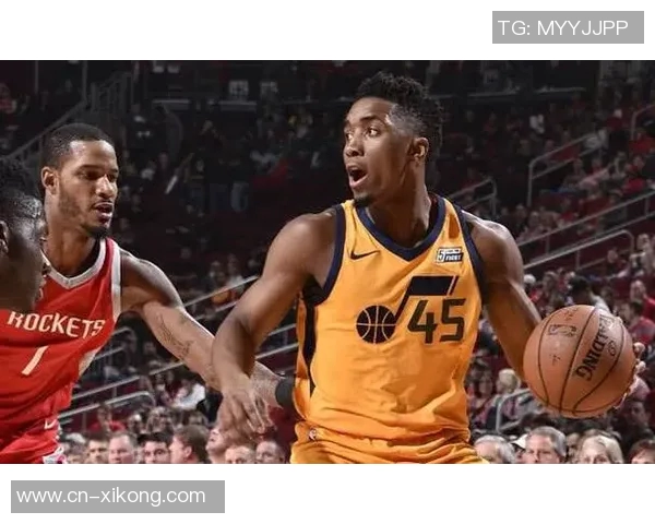 文班：当队友手感火热时我只需默默支持他们保持领先优势